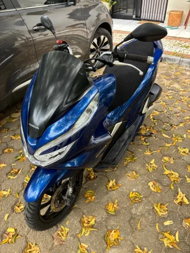Honda PCX 150 Azul 2021/2022 - Conservada e Revisada