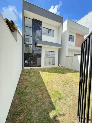 CASA DUPLEX BAIRRO VILA SANTI ARACRUZ-ES.