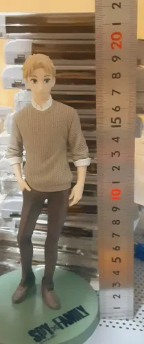 Action Figure Loid Forger Spy x Family.