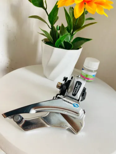 VENDO CÂMBIO DIANTEIRO SHIMANO - Novíssimo!