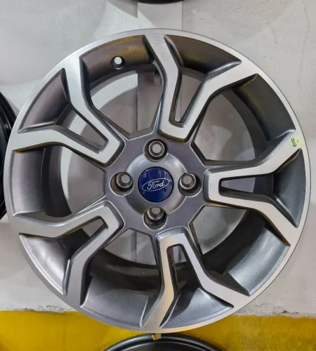 Jogo de roda aro 17 ford