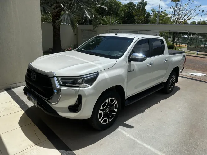 Toyota Hilux CD SRX 4X4 2.8 TDI 16V Diesel Aut. 2021