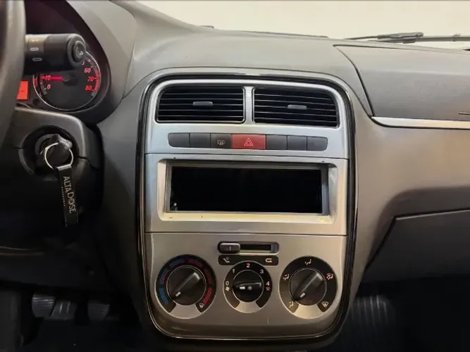 Fiat Punto ELX 1.4 Fire Flex 8V 5P 2010