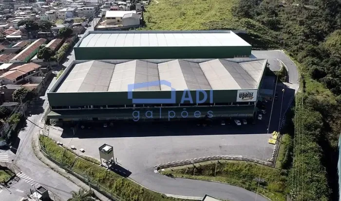 Galpão 2200 m² Pé direito 10 m BR-040/Contagem