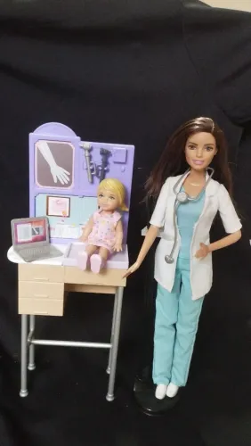 Barbie Pediatra Original Mattel