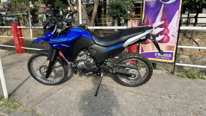 Yamaha XTZ 250 Lander Connected 2025