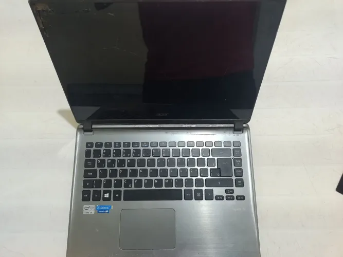 Notebook Acer i3 retirada peças