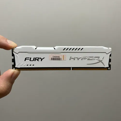 Memória HyperX Fury 8GB DDR3 1600MHz Branca Desktop Gamer com garantia