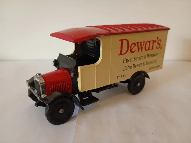 Corgi - Miniatura Thornycroft Van