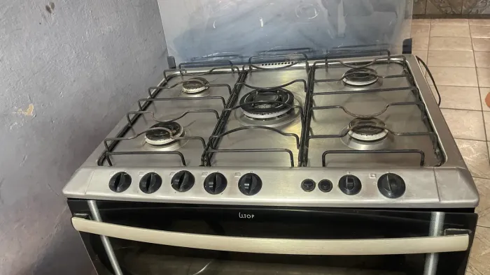 Vendo fogão 5 bocas