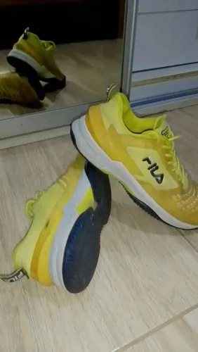 Tênis Fila Esportivo Masculino Amarelo - Usado