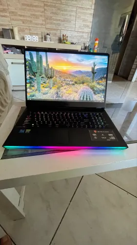 Laptop MSI