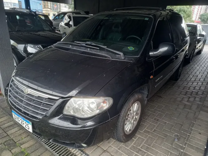 Chrysler Caravan LX 3.3 V6 182cv 2006