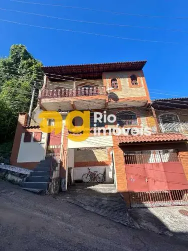 Casa em Condomínio : / Residencial / Vila Valqueire