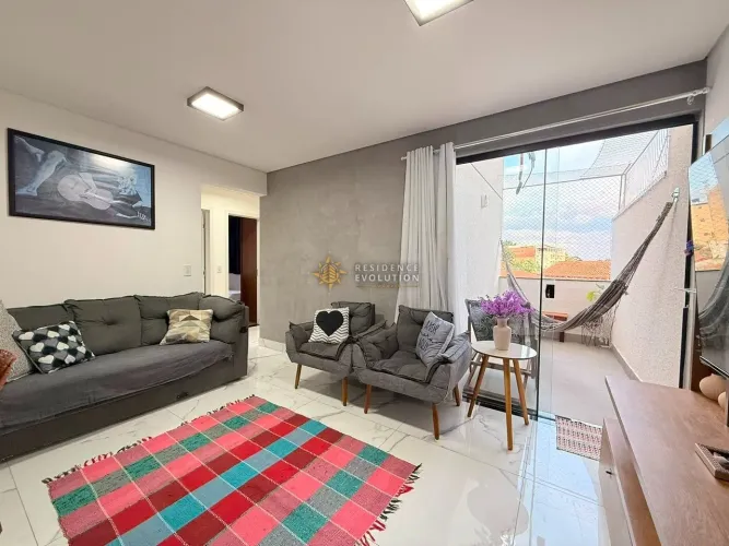 Apartamento com Área Privativa à Venda no bairro Céu Azul, 3 Quartos, 1 Suíte, Planejados,