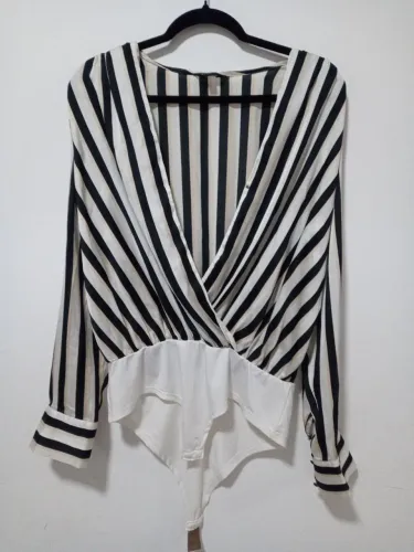 BODY FEMININO LINDO!!! VESTE M/G