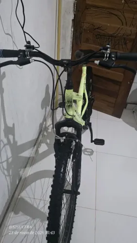BICICLETA/BIKE COLLI ARO26 21VELOC. VERDE