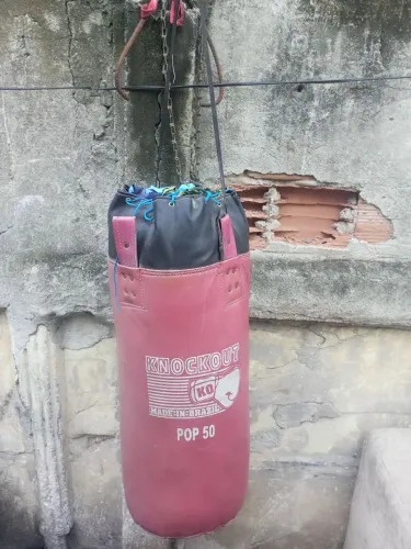 Vendo saco de soco de 50 kg para sair agora