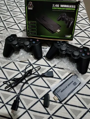 Game Stick Lite 4K 2.4G completo na Caixa faço Olx pay