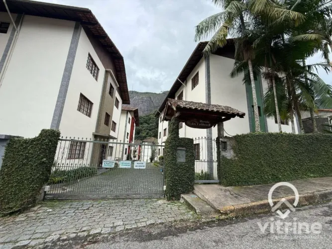 Apartamento com 2 dormitórios para alugar, 70 m² por R$ 2.126,07/mês - Cônego - Nova Fribu