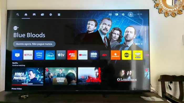 Tv philips 65 polegadas ambilight modelo 65pug8100/78