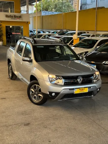 Renault Duster Dynamique 2.0 Hi-flex 16V Aut. 2016