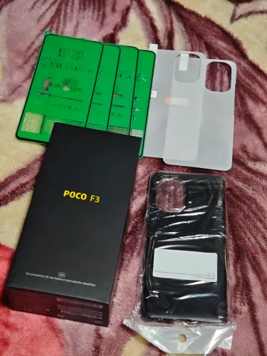 Poco F3 - 8GB / 256GB