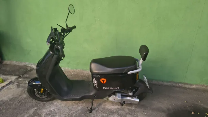 Yadea DE8 Sport - Excelente Estado | Nota Fiscal e Chave Reserva