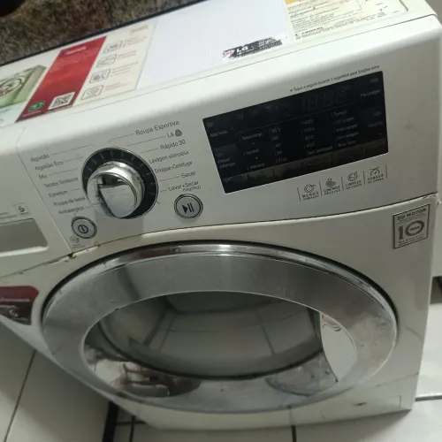 Máquina lavar e secar LG 