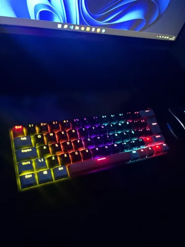 Teclado Gamer Mecânico 60% Kuromori
