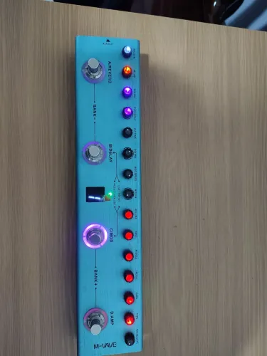 Pedal Tank G muito novo