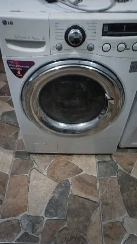 Máquina lg lava e seca 12 kg