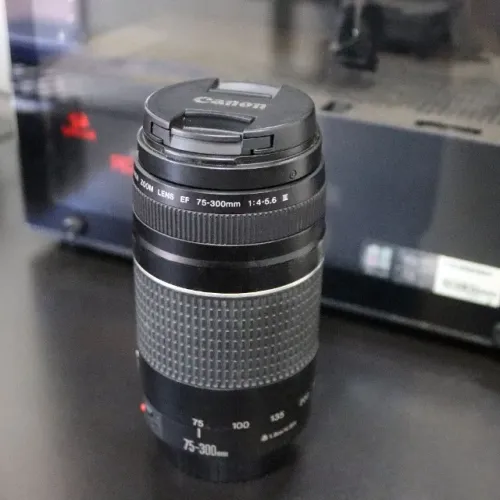Lente 75-300mm Canon