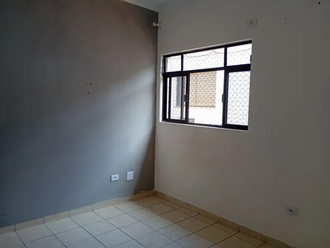 Alugo apartamento 2 quartos e 2 banheiros