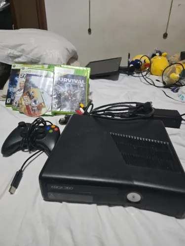 **Ofertas Xbox 360 Slim desbloqueado RGH e sistema FreeStyle 3 - Placa Trinity - HD 500GB