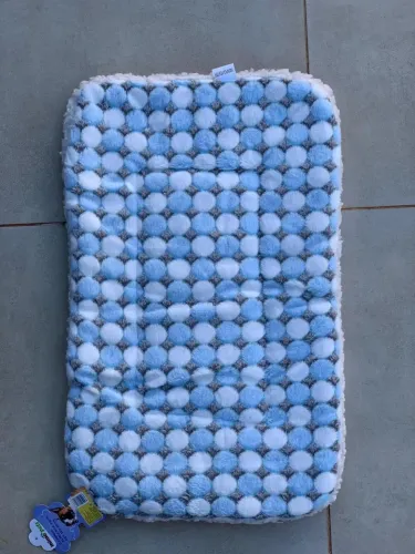 PROMOÇÃO ÚLTIMAS UNIDADES CAMA PET ALMOFADA EM POLIESTER 50 X 30CM