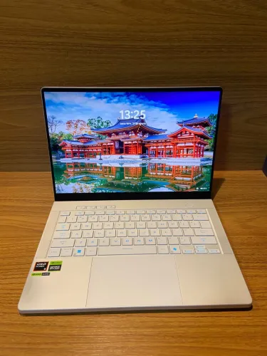 Notebook Asus Ryzen 9 RTX 5060 EXCELENTE
