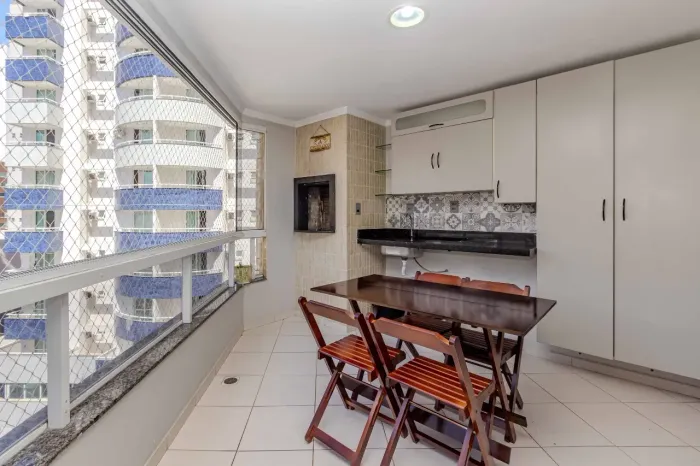 Apartamento à venda em Balneário Camboriú - Residencial Esquina Central