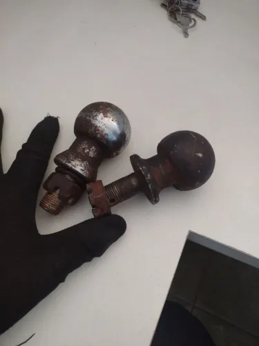 Esfera de reboque