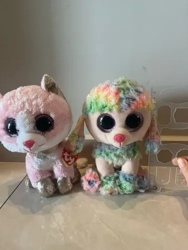 2 pelúcias novas TY