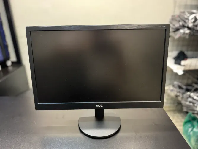 Monitor AOC 19?