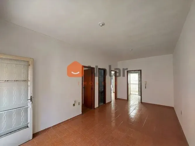 Casa á venda de 2 quartos com 1 suíte e 1 vaga no bairro União em Belo Horizonte MG