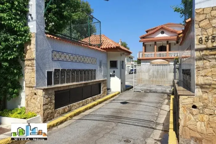 Casa de Vila, próximo ao Pq. Aclimação