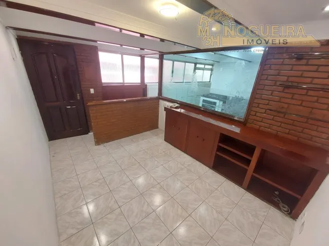Lindo Apartamento Reformado Condomínio São Paulo 1º andar Pq. Cecap