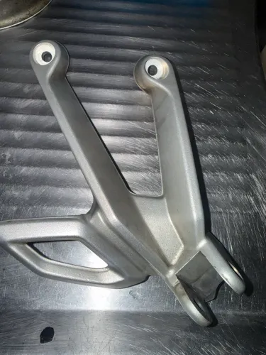 Bacalhau suporte pedaleira Tiger 900