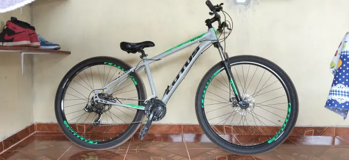 Bicicleta Aro 29 Cairu Lotus Nitro, 21 Marchas ,Freio a Disco