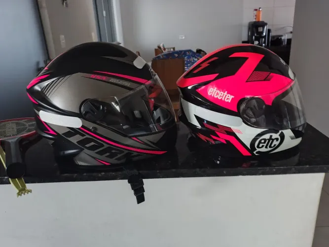 Capacete adulto e infantil