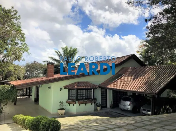 CASA EM CONDOMÍNIO - ALTOS DE SÃO FERNANDO - SP