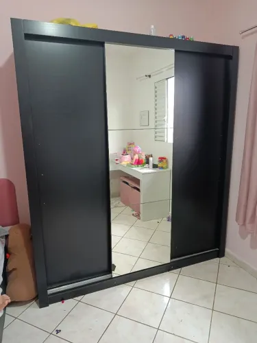 Guarda roupa