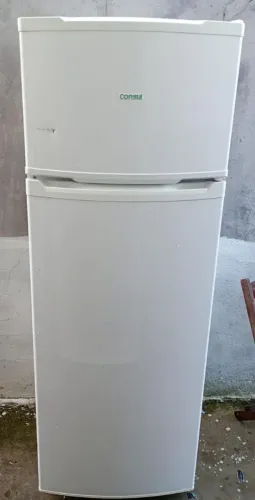 Geladeira Consul 332 Litros <br>700,0